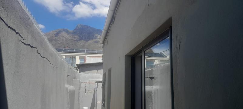 3 Bedroom Property for Sale in Woodstock Western Cape